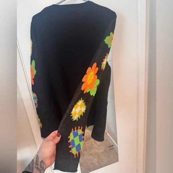 Black Trickz n’ Treatz Dolls Kill Scarecrow Autumn Halloween Harvest Sweater XL - Picture 7 of 7